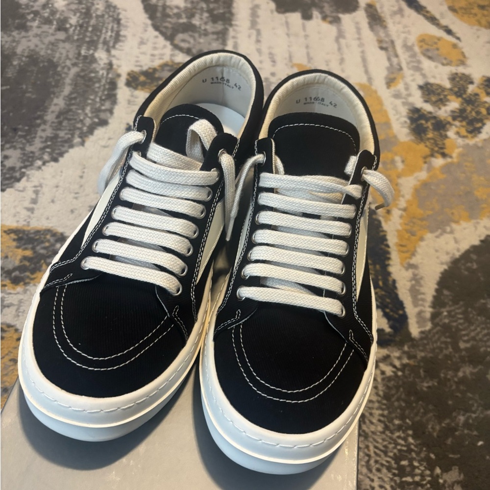 RICK OWENS BLACK VINTAGE SIZE 42-9